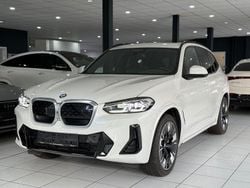 Weiß Gebraucht 2022 BMW iX3 Impressive SUV | 34.990 € (Guter Preis)