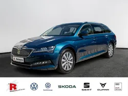 Blau Gebraucht 2022 Skoda Superb Style Limousine | 33.889 € (Fairer Preis)