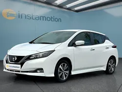 Weiß Gebraucht 2022 Nissan Leaf Acenta Kleinwagen | 15.199 € (Fairer Preis)