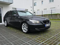 Schwarz Gebraucht 2010 BMW 530 Advantage Kombi | 10.999 € (Fairer Preis)
