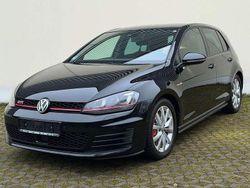 Ebenholzschwarz Gebraucht 2014 VW Golf GTI Limousine | 17.990 € (Etwas zu teuer)