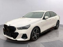 Alpinweiss 3 Gebraucht 2024 BMW 520 M Sport Limousine | 41.200 €