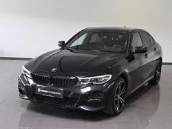 Black sapphire metallic Gebraucht 2020 BMW 330e M Sport Limousine | 31.750 € (Fairer Preis)