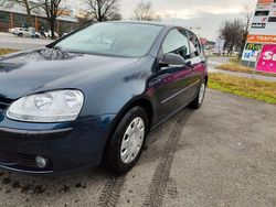 Blau Gebraucht 2007 VW Golf Comfortline Limousine | 1.800 € (Superpreis)