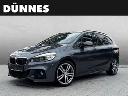Grau (mineralgrau metallic) Gebraucht 2017 BMW 218 Active Tourer M Sport Van / Kleinbus | 14.460 € (Etwas zu teuer)