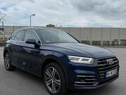Blau Gebraucht 2020 Audi Q5 Comfort SUV | 27.500 € (Guter Preis)