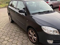 Schwarz Gebraucht 2008 Skoda Fabia Sport Kombi | 800 € (Superpreis)