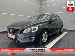 Grau Gebraucht 2015 Volvo V60 Business Edition Kombi | 15.990 € (Fairer Preis)