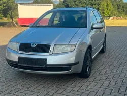 Silber Gebraucht 2004 Skoda Fabia Kombi | 750 € (Superpreis)