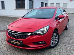 Rot Gebraucht 2017 Opel Astra Dynamic Kombi | 12.490 € (Fairer Preis)