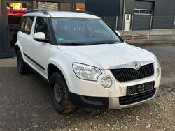 Weiß Gebraucht 2013 Skoda Yeti Plus Edition SUV | 3.990 € (Guter Preis)