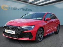 Rot Gebraucht 2025 Audi RS3 Sportback Kleinwagen | 69.349 € (Etwas zu teuer)