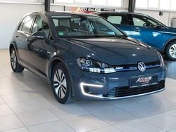 Uranograu/cinza urano Gebraucht 2014 VW e-Golf Kleinwagen | 11.990 € (Etwas zu teuer)