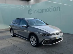 Grau Gebraucht 2023 VW Golf Alltrack R Kombi | 37.620 € (Fairer Preis)