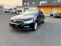 Schwarz Gebraucht 2010 VW Passat Basis Limousine | 8.490 € (Teuer)