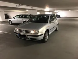 Silber Gebraucht 1999 VW Golf IV Basis Kleinwagen | 2.300 € (Etwas zu teuer)