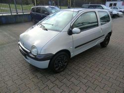 Silber Gebraucht 2003 Renault Twingo Kleinwagen | 650 € (Guter Preis)