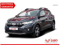 Kometen grau (metallic) Gebraucht 2023 Dacia Sandero Stepway SUV | 17.950 € (Etwas zu teuer)