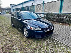 Schwarz Gebraucht 2009 Volvo V50 Summum Kombi | 3.450 €