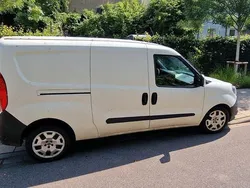 Weiß Gebraucht 2018 Fiat Doblò Lounge Van / Kleinbus | 9.999 € (Etwas zu teuer)