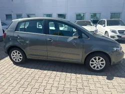 Grün Gebraucht 2005 VW Golf Plus Cross Comfortline Van / Kleinbus | 4.490 € (Fairer Preis)