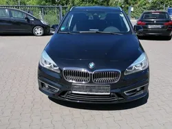 Schwarz Gebraucht 2016 BMW 218 Active Tourer Luxury Line Van / Kleinbus | 9.700 € (Guter Preis)