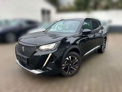 Schwarz Gebraucht 2023 Peugeot 2008 Allure SUV | 22.200 € (Fairer Preis)