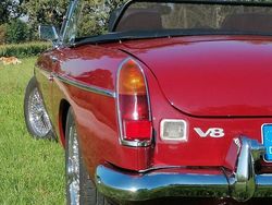 Rot Gebraucht 1971 MG B Cabrio | 22.222 €