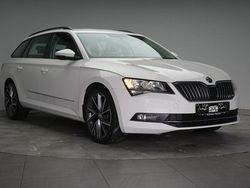 Candy white Gebraucht 2019 Skoda Superb Active Kombi | 18.990 € (Guter Preis)