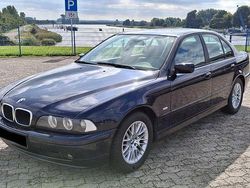 Blau Gebraucht 2001 BMW 525 Sport Line Limousine | 7.299 € (Fairer Preis)