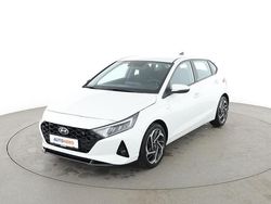 Weiß Gebraucht 2021 Hyundai i20 Intro Edition Kleinwagen | 16.480 € (Etwas zu teuer)