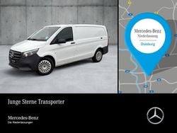 Weiß Gebraucht 2024 Mercedes Vito Van / Kleinbus | 39.246 €