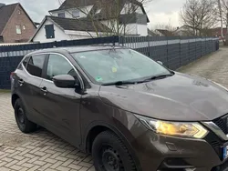 Braun Gebraucht 2018 Nissan Qashqai Acenta SUV | 12.599 € (Fairer Preis)