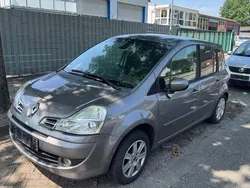 Grau Gebraucht 2010 Renault Modus Van / Kleinbus | 2.450 € (Guter Preis)