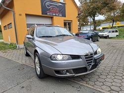 Grau Gebraucht 2005 Alfa Romeo Crosswagon Kombi | 2.990 €