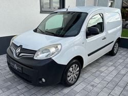 Weiß Gebraucht 2015 Renault Kangoo Van / Kleinbus | 3.950 € (Fairer Preis)