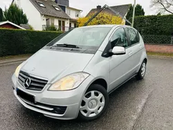 Silber Gebraucht 2010 Mercedes A160 Van / Kleinbus | 2.490 € (Fairer Preis)