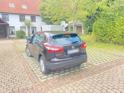 Violet Gebraucht 2015 Nissan Qashqai SUV | 9.999 € (Fairer Preis)