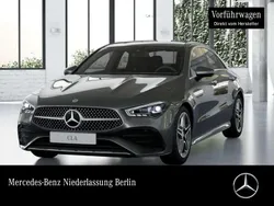Mountain grau Gebraucht 2025 Mercedes CLA180 AMG Limousine | 38.750 € (Fairer Preis)