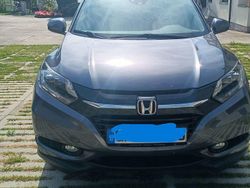 Grau Gebraucht 2016 Honda HR-V Executive SUV | 10.850 € (Fairer Preis)