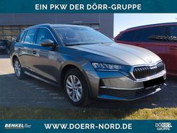 Grau Gebraucht 2024 Skoda Octavia Kombi | 29.390 € (Superpreis)