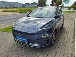 Blau Gebraucht 2023 Hyundai Kona Prime SUV | 30.990 € (Etwas zu teuer)