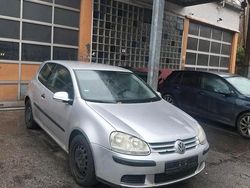 Silber Gebraucht 2005 VW Golf V Kleinwagen | 499 € (Superpreis)