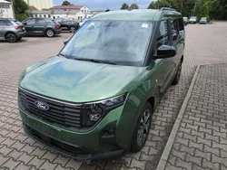 Grün Neu 2025 Ford Tourneo Courier Titanium Van / Kleinbus | 27.950 € (Fairer Preis)