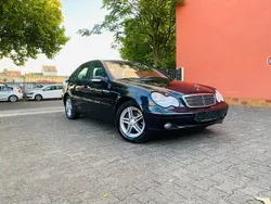 Blau Gebraucht 2003 Mercedes C180 Classic Limousine | 3.850 € (Fairer Preis)