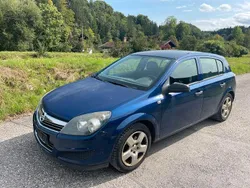 Blau Gebraucht 2009 Opel Astra Limousine | 1.500 € (Fairer Preis)