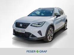 Weiss Gebraucht 2024 Seat Arona FR SUV | 22.490 € (Fairer Preis)