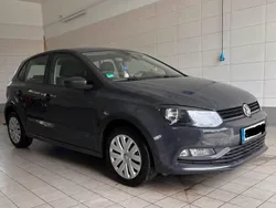 Grau Gebraucht 2015 VW Polo Trendline Kleinwagen | 7.000 € (Fairer Preis)