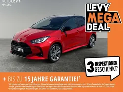 Rot/schwarz Neu 2025 Toyota Yaris Hybrid Style Kleinwagen | 26.998 € (Guter Preis)