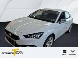 Nevada weiss metallic Gebraucht 2024 Seat Leon FR Limousine | 27.960 € (Fairer Preis)